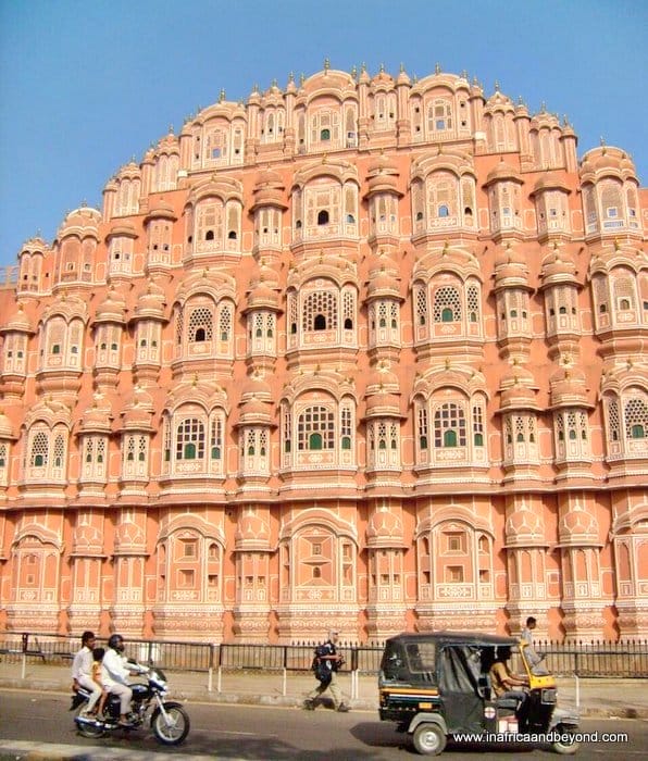 Top 10 Attractions in India’s Golden Triangle that you have to see 8 Hawa Mahal - Jaipur