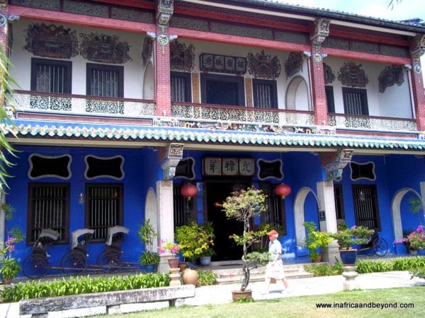 Things to do in Penang - blue mansion