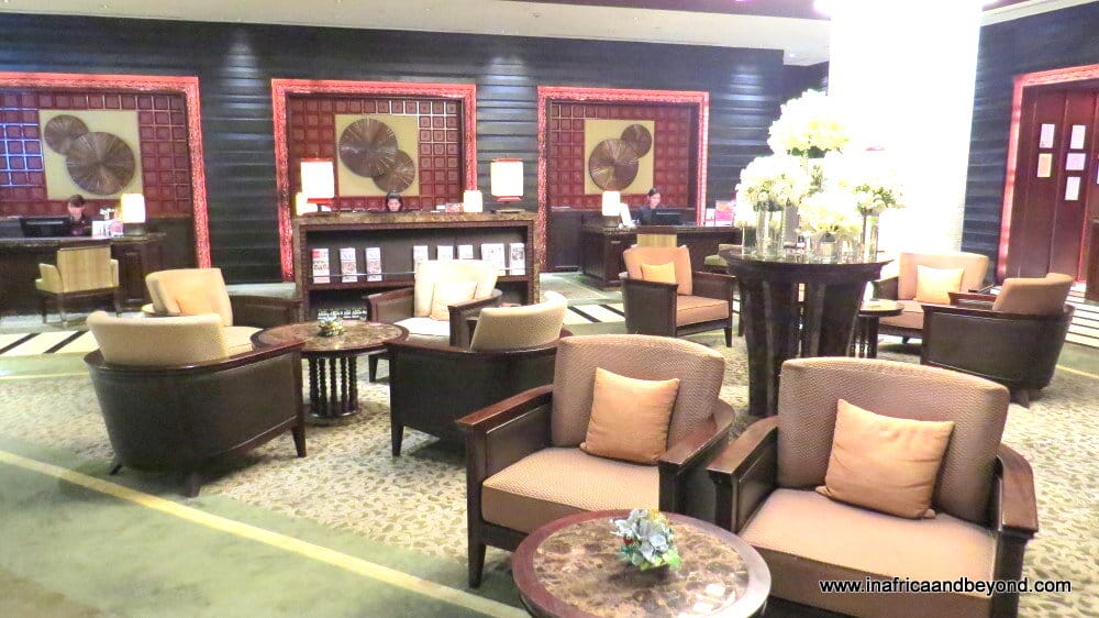 Review: Crowne Plaza Bangkok Lumpini Park reception area