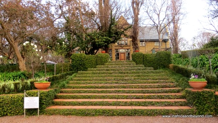 De Hoek Country Hotel entrance