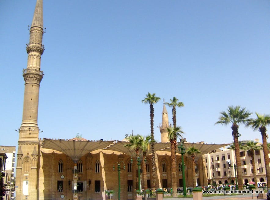 Beautiful mosques around the world