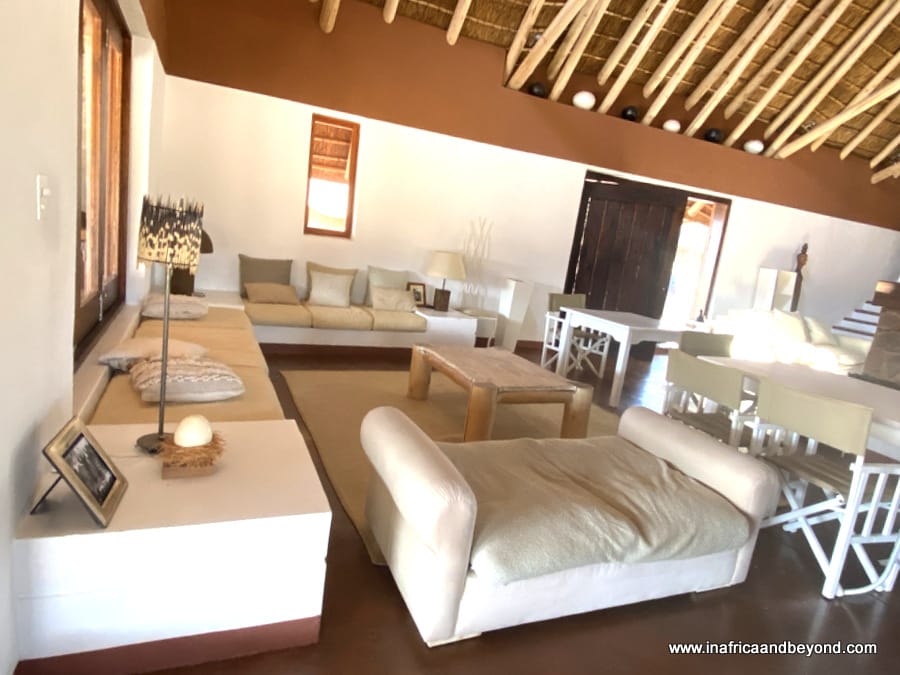 Zebras Crossing Very Private Game Lodge