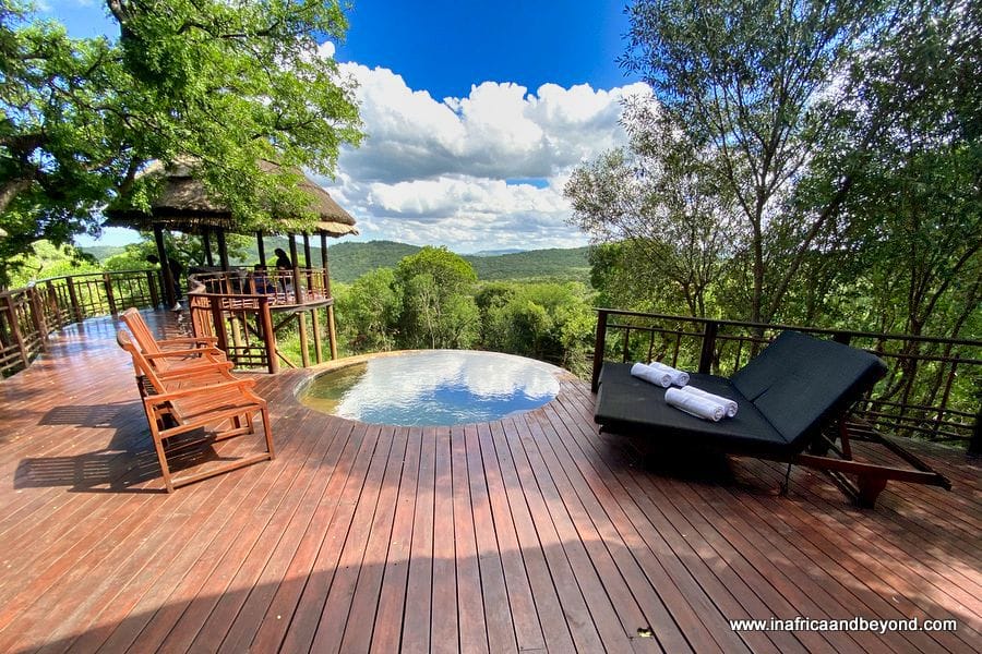 Thanda Safari Lodge