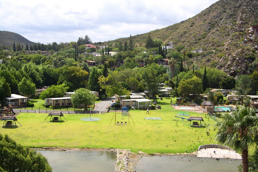 Win a 2-night getaway for 4 at Montagu Springs 1 Montagu Springs Giveaway