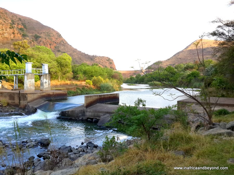 river flowing between mountains - getaways near Gauteng
