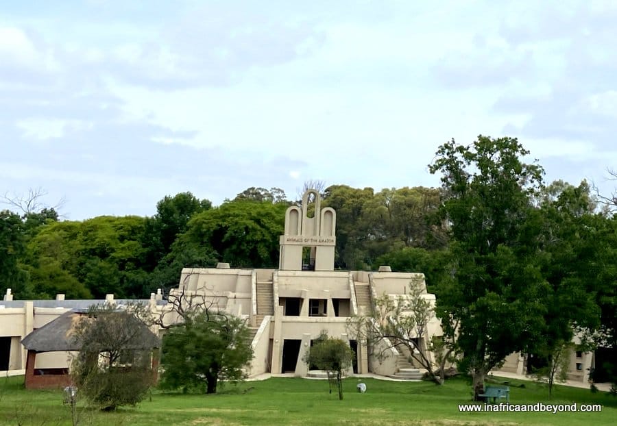 11 places to visit with the City Sightseeing Johannesburg Bus 9 City Sightseeing Johannesburg Bus