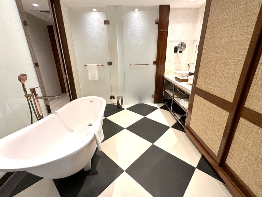 Le Meridien Ile Maurice - A Tropical Escape 6 Marble bathroom at Le Meridien Ile Maurice