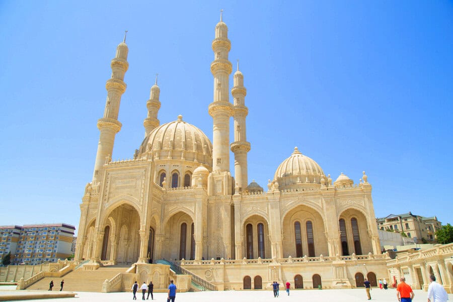25 Best Things to Do in Baku, Azerbaijan 18 Heydar Mosque Baku