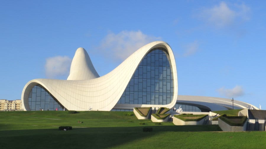 25 Best Things to Do in Baku, Azerbaijan 6 Heydar Aliyev Centre Baku