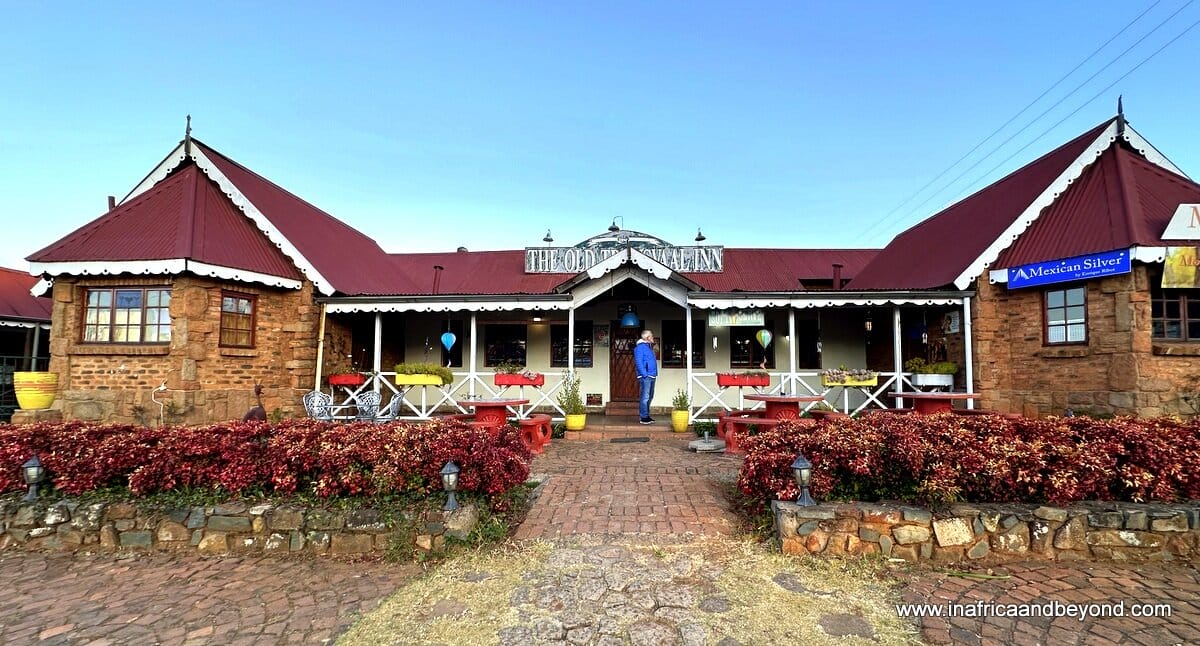 Building in Dullstroom Town