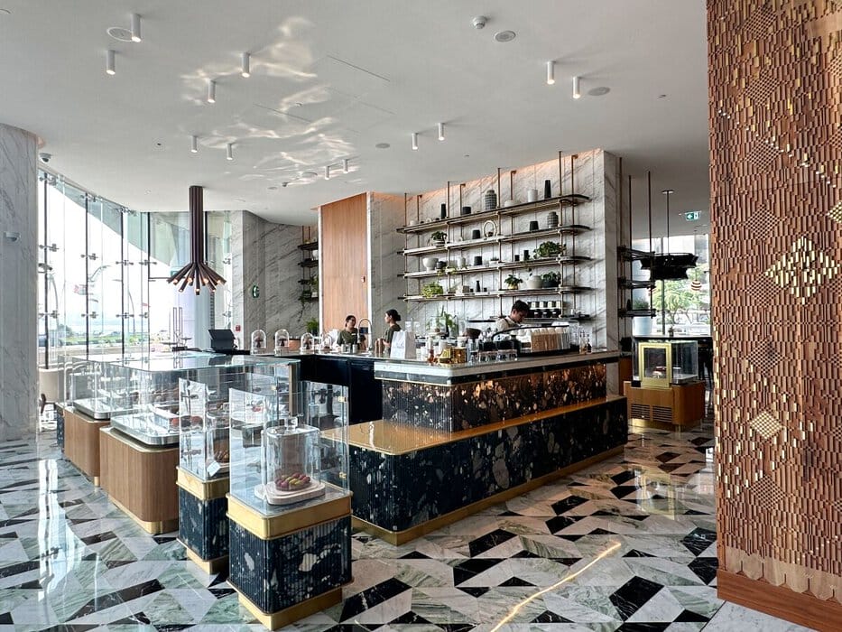 Chezelle - Swissotel Doha