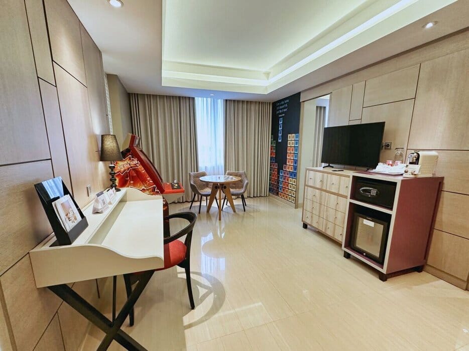 Mercure Jakarta Sabang Games Centre Suite